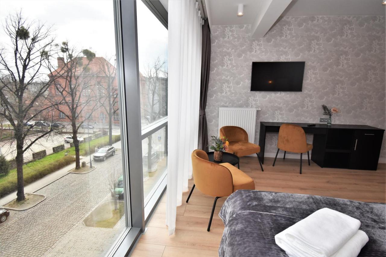 Patio Riverfront Aparthotel Gdańsk Eksteriør billede